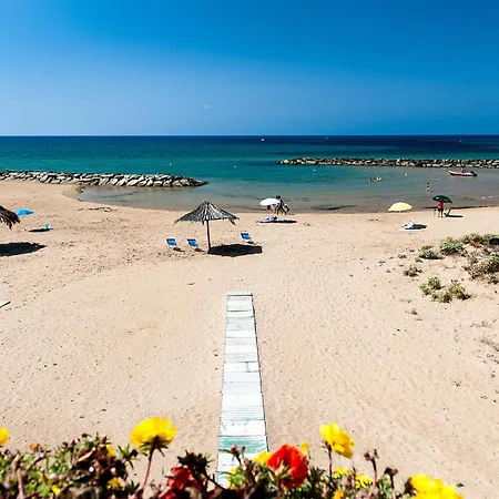 Donnalucata * Donnalucata (Sicily)