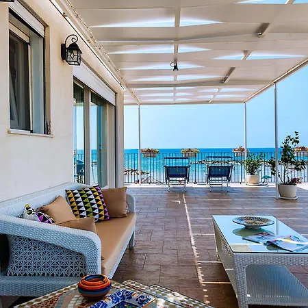 Donnalucata * Donnalucata (Sicily)
